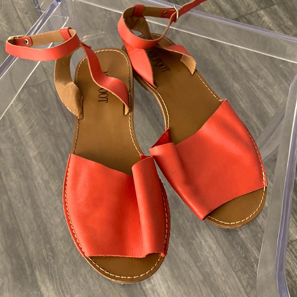 Mr. Foot flats